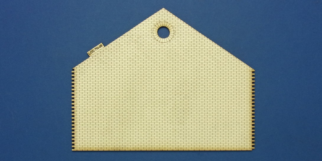LCC 7N-05 O-16.5 end panel - type 2 End panel for engine sheds and other industrial buildings.